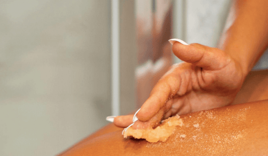 Comment faire un gommage anti-cellulite ?